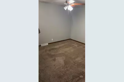 3420  Ivy Ln, Racine, WI 53402 - Photo 13