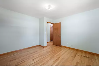 W147N8446  Manchester Dr, Menomonee Falls, WI 53051 - Photo 17