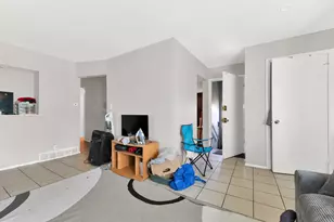 6914 N 42nd St, Milwaukee, WI 53209 - Photo 7
