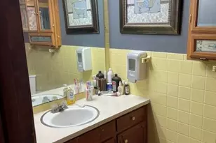 801 Oakland Ave, Waukesha, WI 53186 - Photo 7