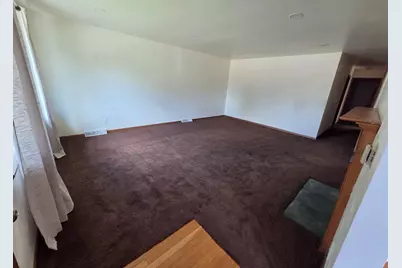 21  Emerald Ct, Fond du Lac, WI 54935 - Photo 7