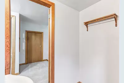 4260 N 93rd St, Wauwatosa, WI 53222 - Photo 27