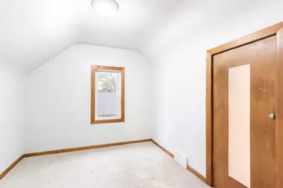 4260 N 93rd St, Wauwatosa, WI 53222 - Photo 29