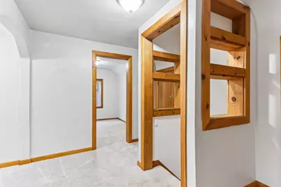 4260 N 93rd St, Wauwatosa, WI 53222 - Photo 23