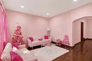 3172 S Griffin Ave, Milwaukee, WI 53207 - Photo 3