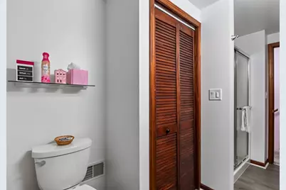 3172 S Griffin Ave, Milwaukee, WI 53207 - Photo 25