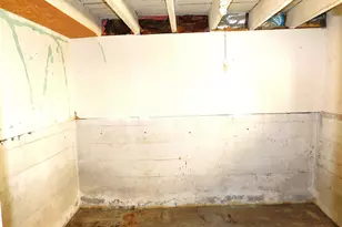 9316 W Mitchell St, West Allis, WI 53214 - Photo 23