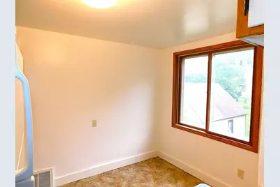 9316 W Mitchell St, West Allis, WI 53214 - Photo 35