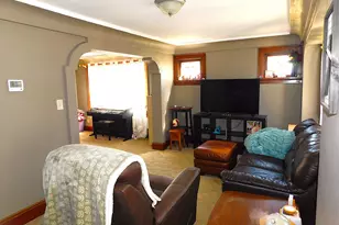 9316 W Mitchell St, West Allis, WI 53214 - Photo 5