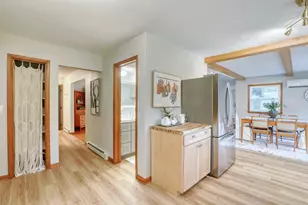 W304S2745 Green Meadow Ln, Genesee, WI 53188 - Photo 19