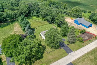 W304S2745  Green Meadow Ln, Genesee, WI 53188 - Photo 3