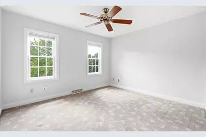206  Canterbury Ct, Cambridge, WI 53523 - Photo 37