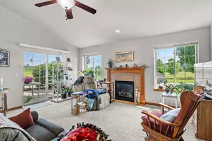 539 Maple Leaf Ct, Manitowoc, WI 54220 - Photo 5
