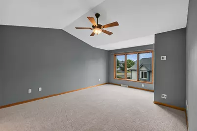 978  Bay View Cir, Mukwonago, WI 53149 - Photo 13