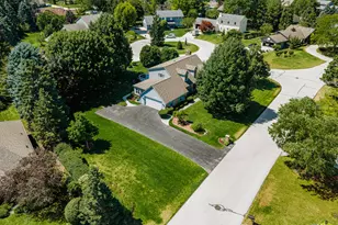 3427 Foxwood Rd, Racine, WI 53405 - Photo 5