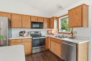 124 Small Farm Rd, Mukwonago, WI 53149 - Photo 11