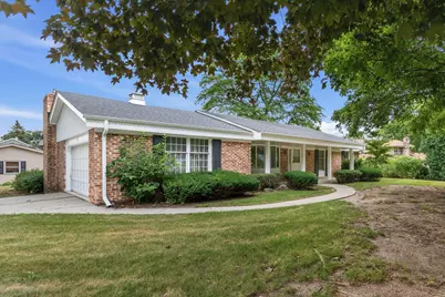 8841  Greenhill Ln, Greendale, WI 53129 - Photo 41