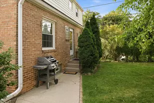 828 N 113th St, Wauwatosa, WI 53226 - Photo 41