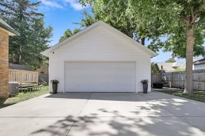 1019  Glenview Ave, Wauwatosa, WI 53213 - Photo 23