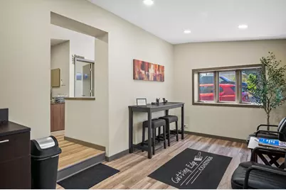 714 S 60th St, West Allis, WI 53214 - Photo 5