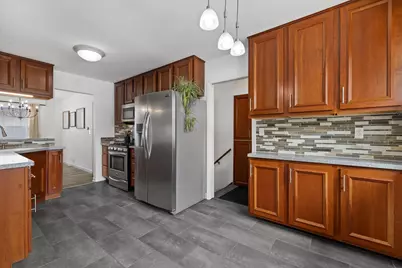 111  Virginia St, Racine, WI 53405 - Photo 9