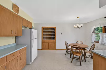 1068  Cedar St, West Bend, WI 53095 - Photo 7