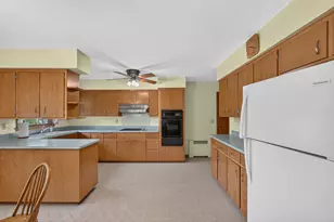 1068 Cedar St, West Bend, WI 53095 - Photo 5