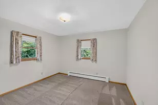 1068 Cedar St, West Bend, WI 53095 - Photo 9
