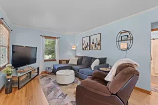 W167N8494 Theodore Ave, Menomonee Falls, WI 53051 - Photo 5