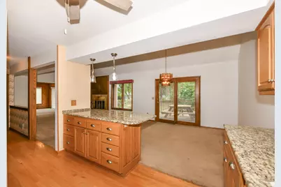 W270N6983  Woodland Oaks Dr, Lisbon, WI 53089 - Photo 13