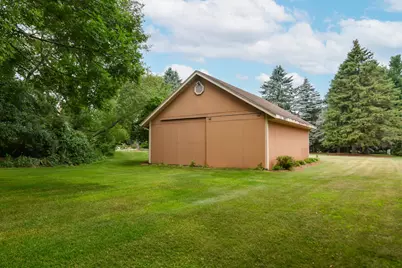 W270N6983  Woodland Oaks Dr, Lisbon, WI 53089 - Photo 33