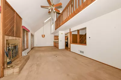 W270N6983  Woodland Oaks Dr, Lisbon, WI 53089 - Photo 5