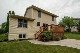 2304 Brookstone Ln, Waukesha, WI 53188 - Photo 41