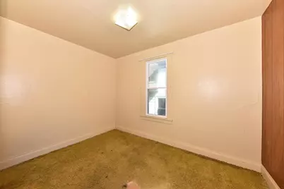 3063 S 8th St, Milwaukee, WI 53215 - Photo 3