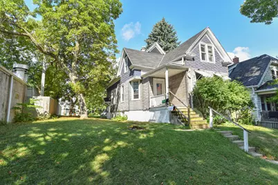 3063 S 8th St, Milwaukee, WI 53215 - Photo 27