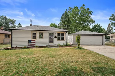 2421 W Bridge St, Milwaukee, WI 53221 - Photo 27