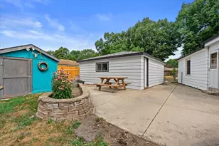 2421 W Bridge St, Milwaukee, WI 53221 - Photo 23
