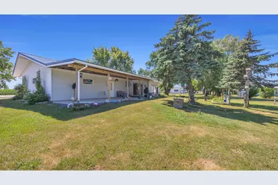 W6973  Kenyon Rd, Byron, WI 53065 - Photo 21