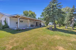 W6973 Kenyon Rd, Byron, WI 53065 - Photo 21