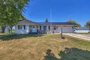 W6973 Kenyon Rd, Byron, WI 53065 - Photo 1