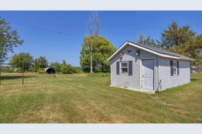 W6973  Kenyon Rd, Byron, WI 53065 - Photo 25
