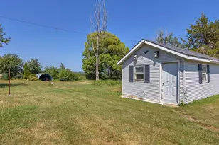 W6973 Kenyon Rd, Byron, WI 53065 - Photo 25