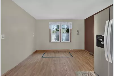 1501  10th St, La Crosse, WI 54601 - Photo 5