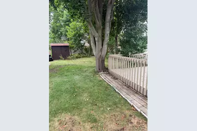 2712 S 10th St, Sheboygan, WI 53081 - Photo 5