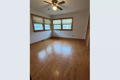 2712 S 10th St, Sheboygan, WI 53081 - Photo 17
