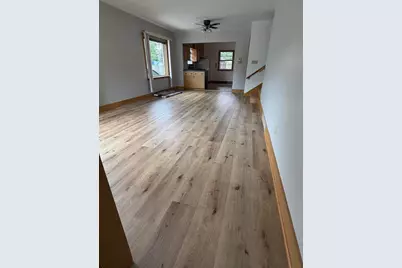 2712 S 10th St, Sheboygan, WI 53081 - Photo 13