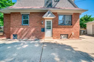 426 N 70th St, Wauwatosa, WI 53213 - Photo 3