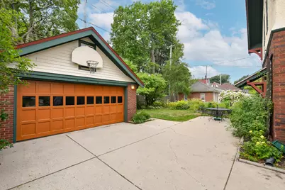 4915 W Woodlawn Ct, Milwaukee, WI 53208 - Photo 45