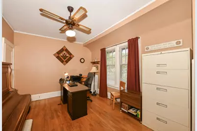 4915 W Woodlawn Ct, Milwaukee, WI 53208 - Photo 21