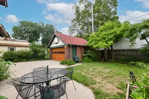 4915 W Woodlawn Ct, Milwaukee, WI 53208 - Photo 35